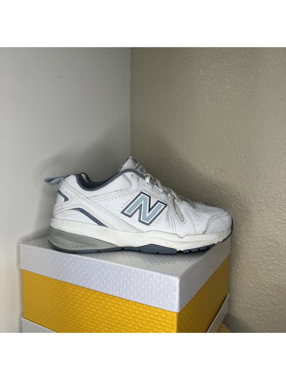 Size 6 - New Balance 608v5 White Light Blue W